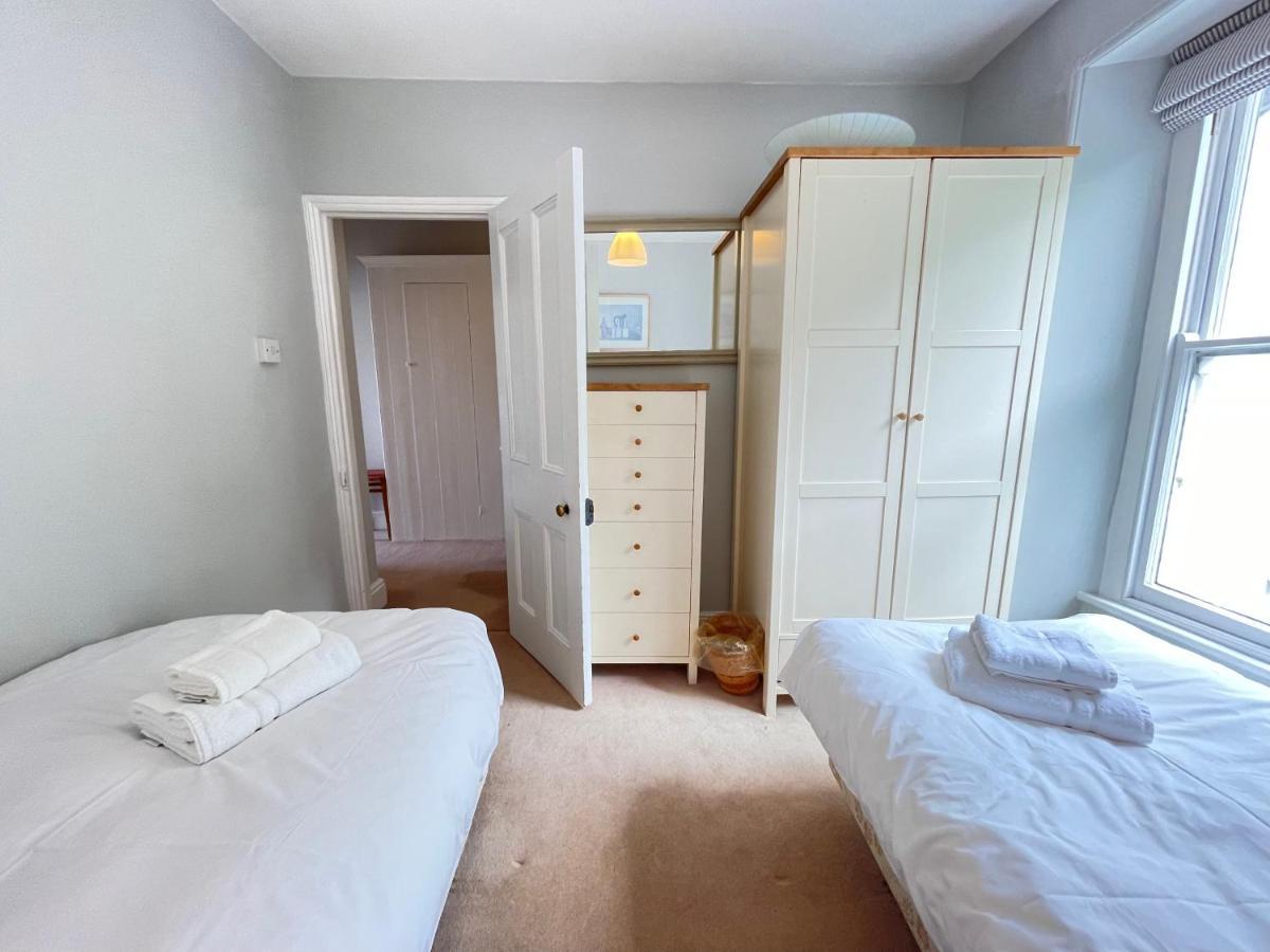 37 Trenwith Place, Charming Family Home & Garden! St Ives 外观 照片