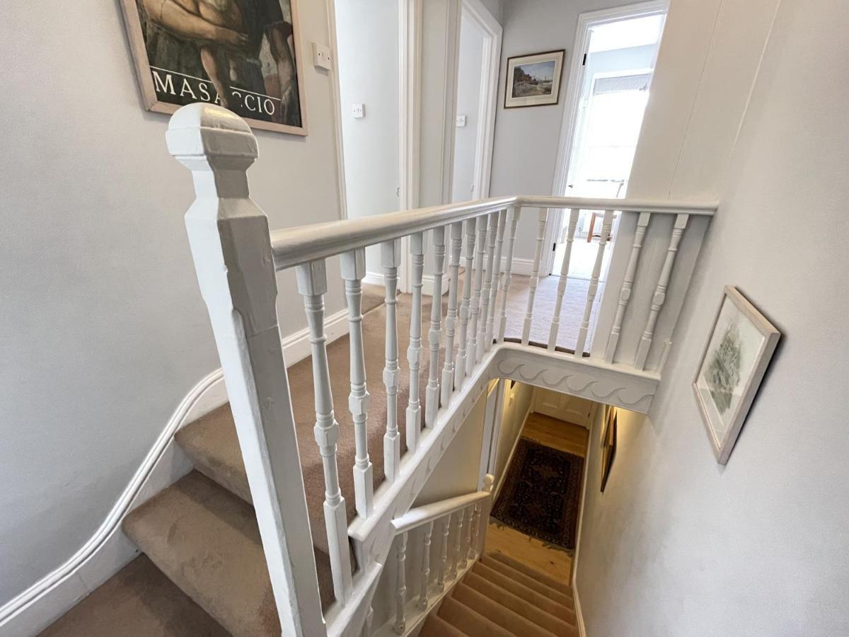 37 Trenwith Place, Charming Family Home & Garden! St Ives 外观 照片